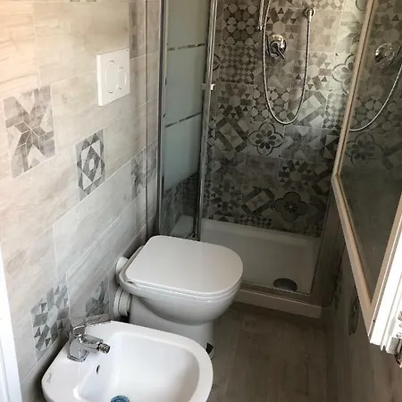 Apartament La Casetta Di Dory Sul Mare Genua