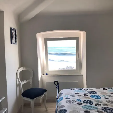 Apartament La Casetta Di Dory Sul Mare *